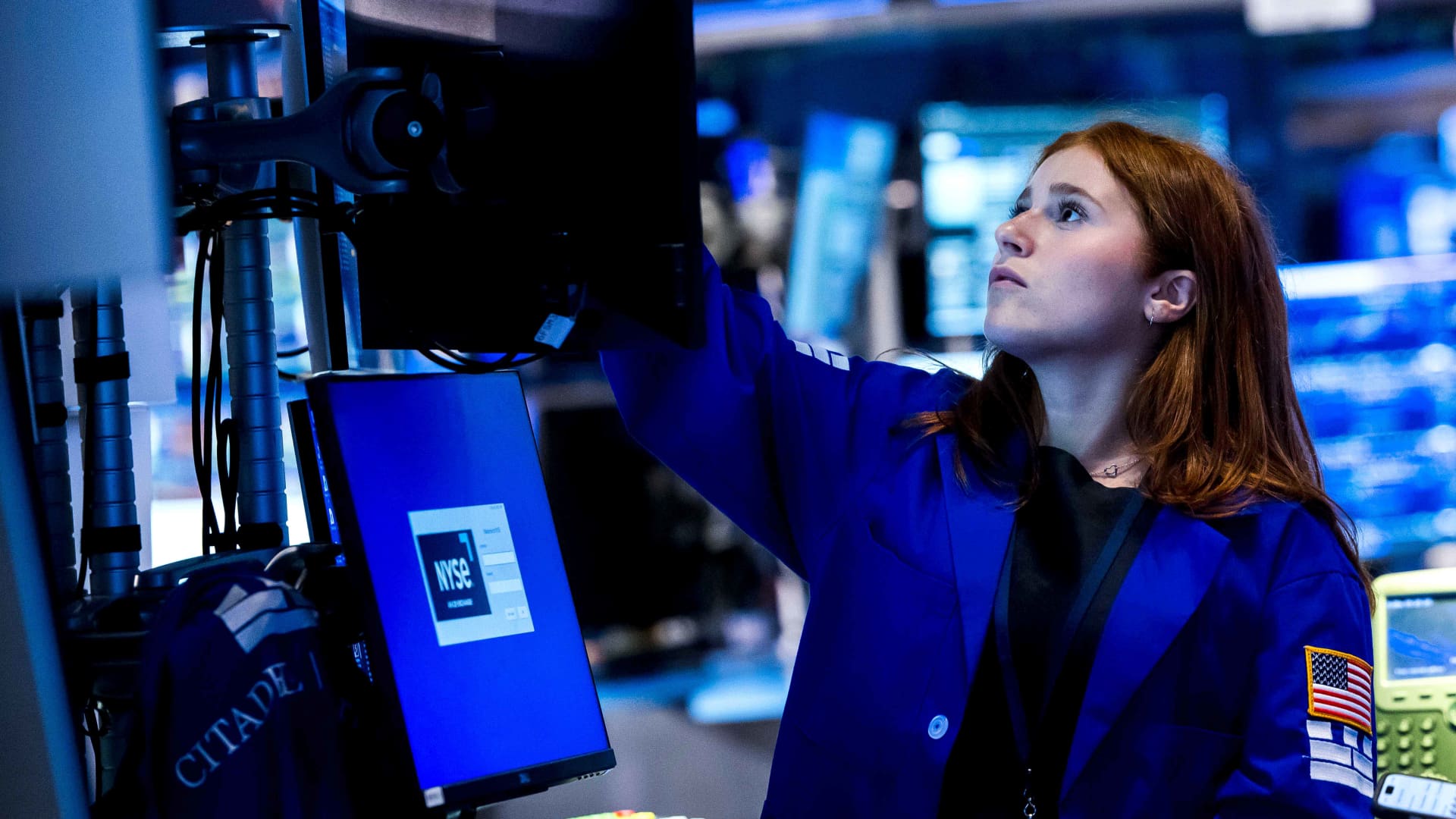 Volatile Market Navigates Fed Policy, Big Tech Earnings for Alpha Growth