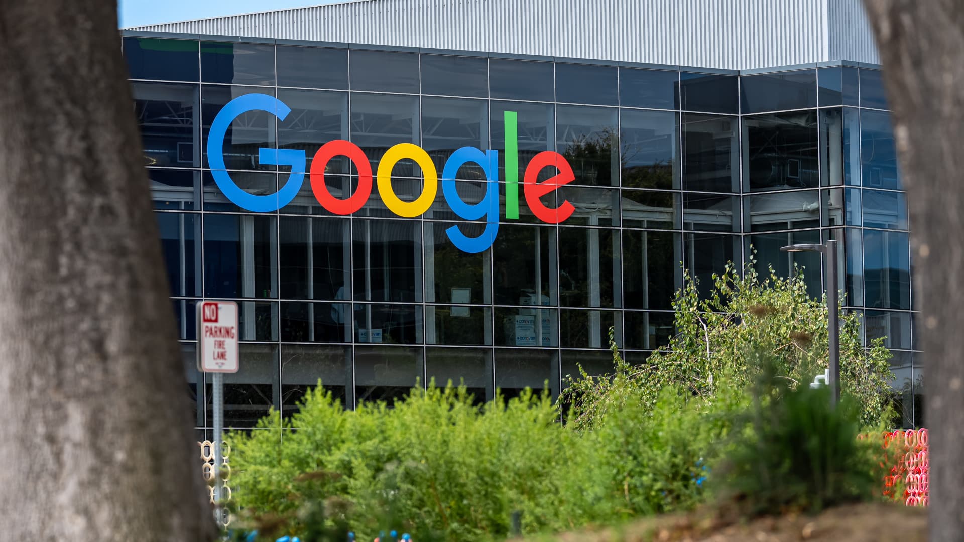 AI Infrastructure: Google's $15 Billion Bet on European Scalability