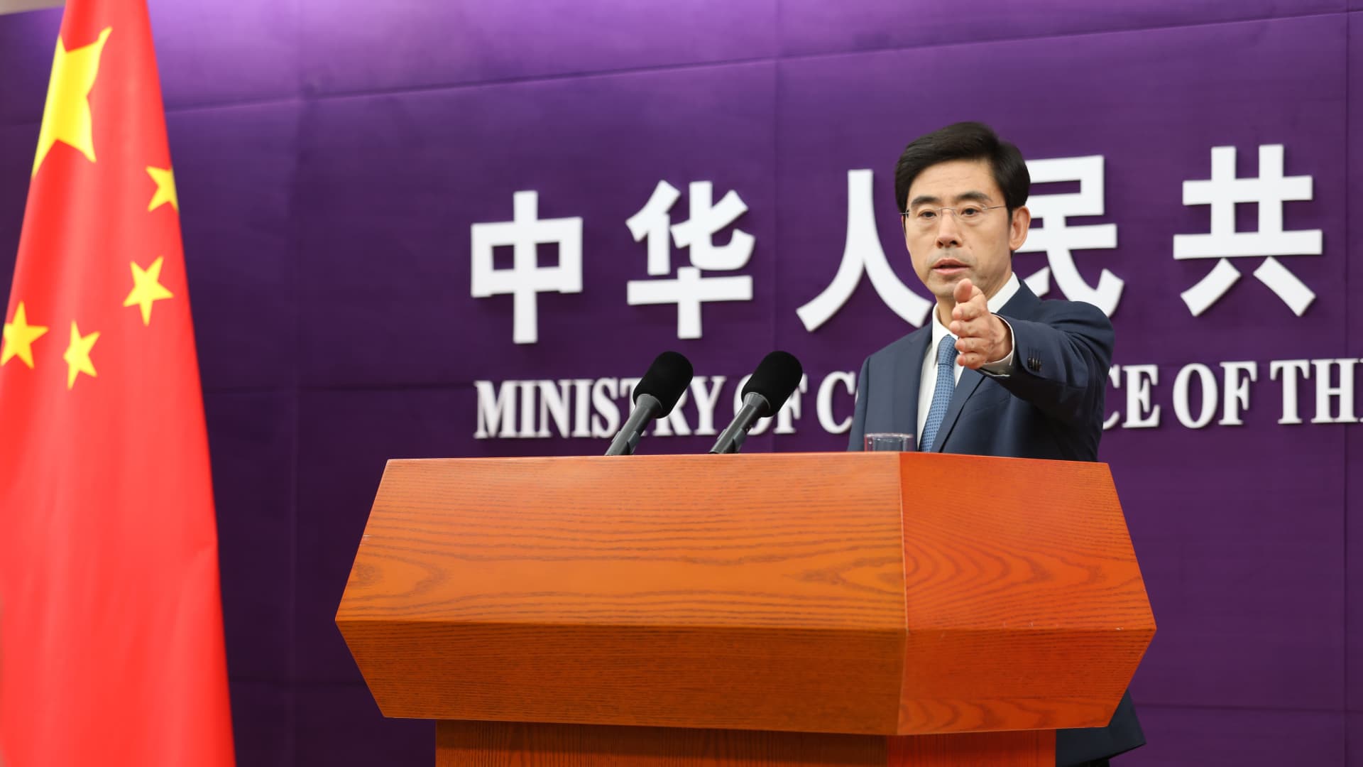 AI talks Signal Trade Truce Extension: A Boost for Asset Stability? featured image