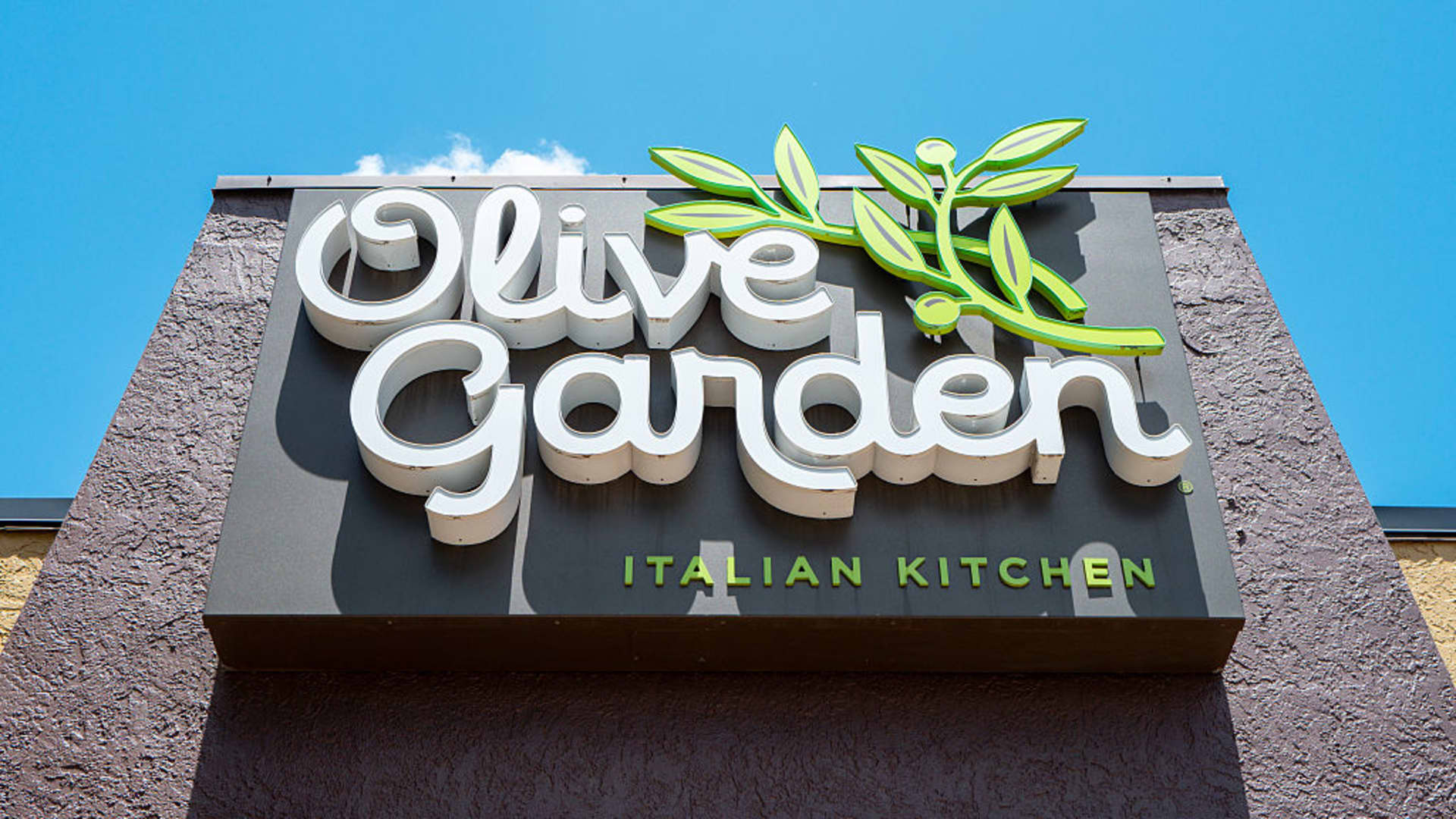 Darden Restaurants: Slowing Olive Garden Growth Signals Portfolio Shift