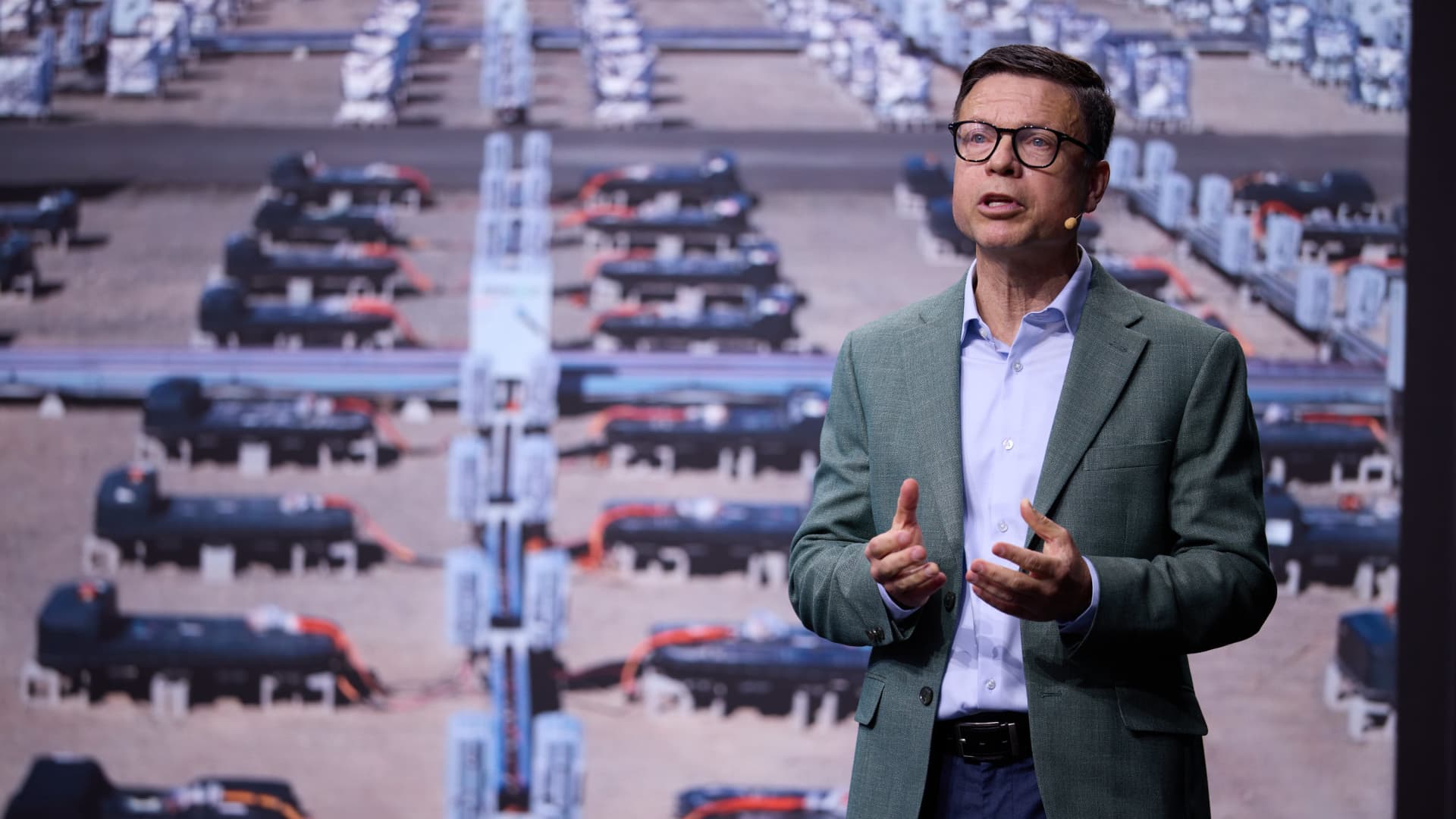 GM U.S. Battery Development: A Strategic Leap Towards Energy Independence featured image
