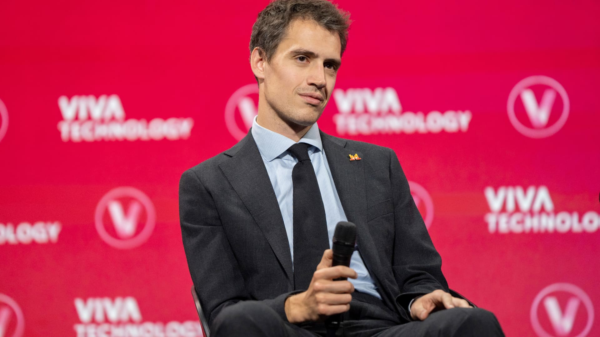 Mistral AI Valuation Rockets to $24 Billion: Europe's Champion Stakes Its Claim featured image