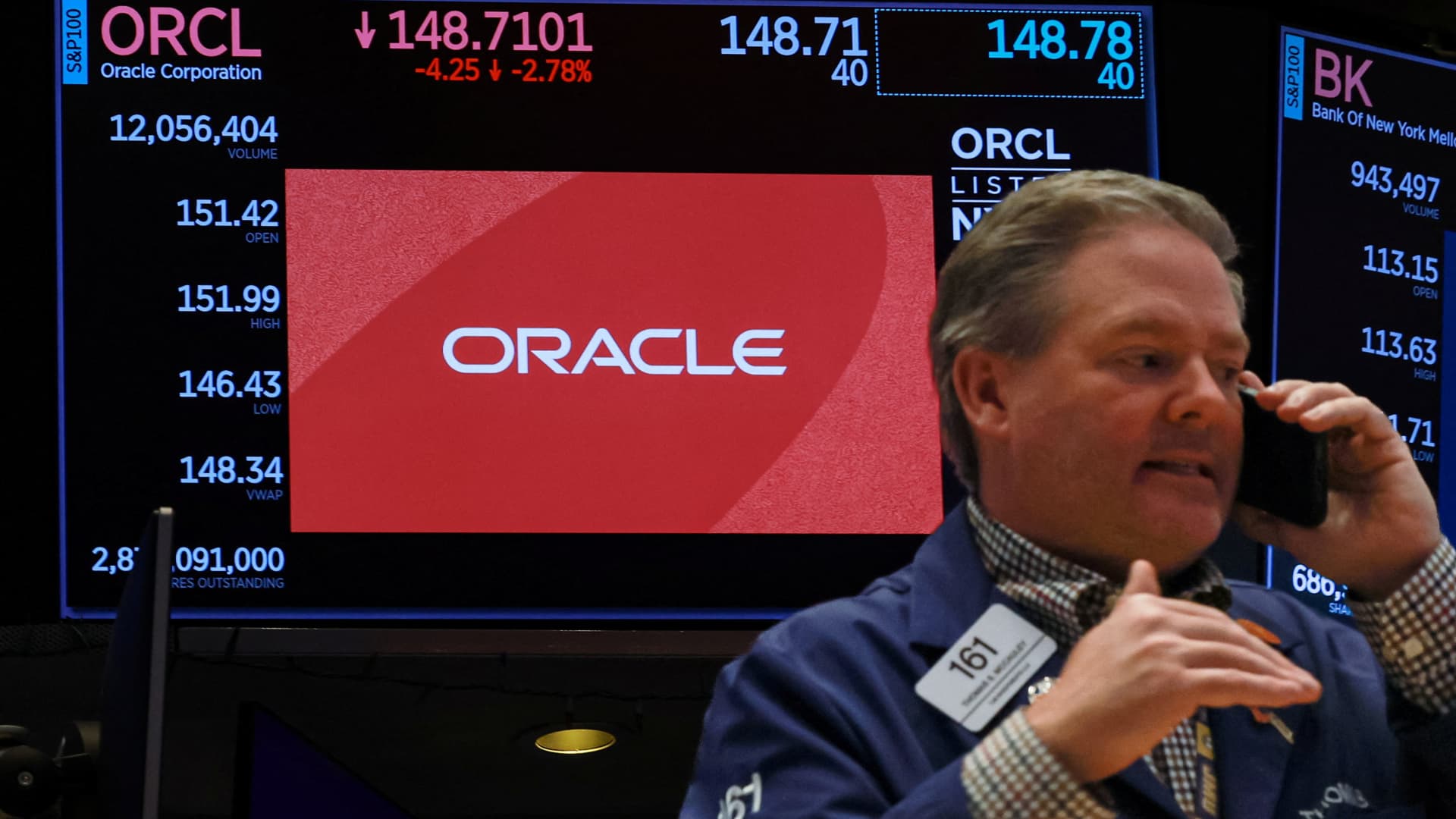 Oracle Data Center Project Faces 'Force Majeure' Risk, Stock Dips featured image