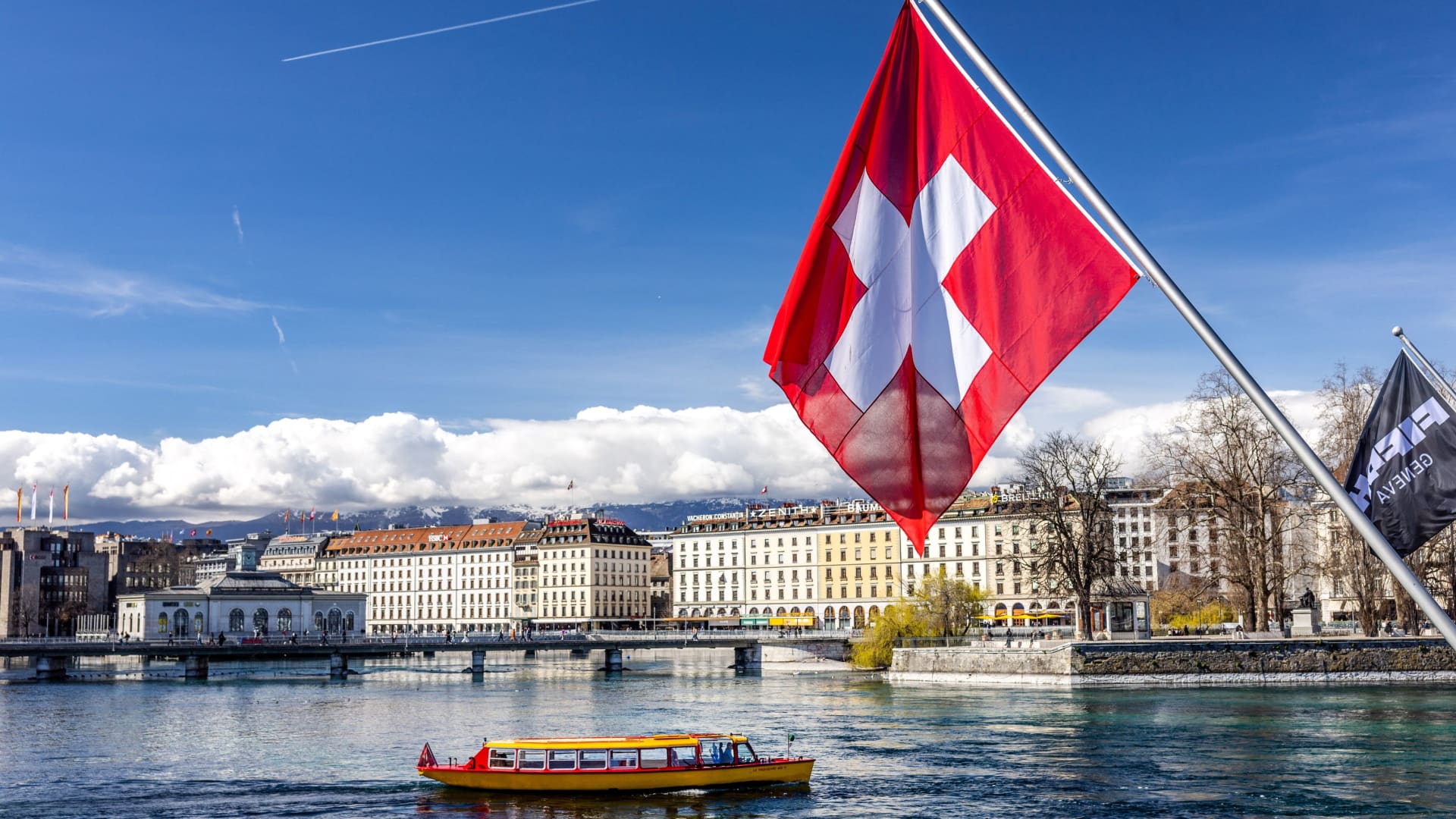 Switzerland Interest Rates Hold Steady at 0% Amid Global Tightening featured image