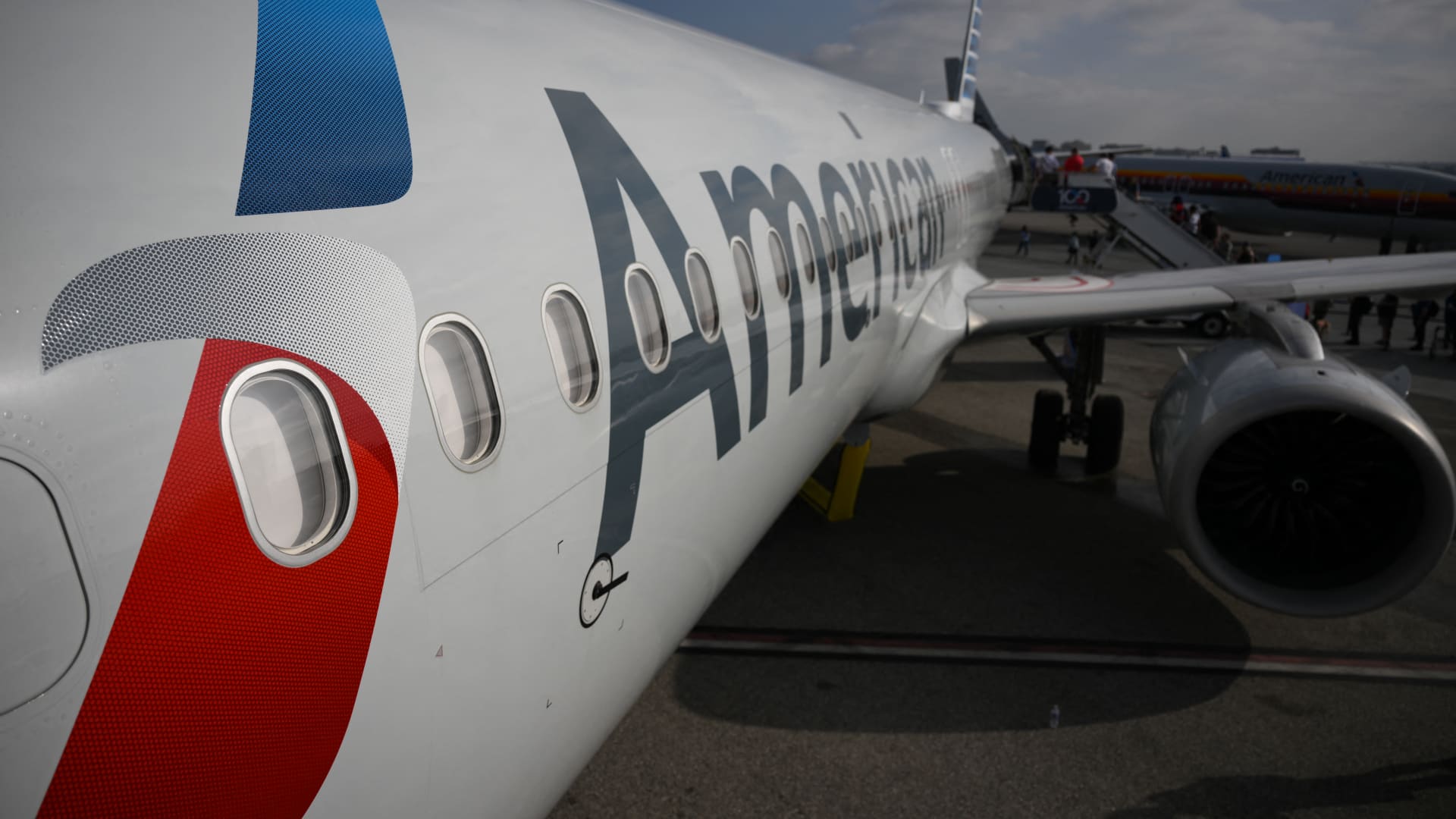 American Airlines loss forecast: Strategic Capacity Slowdown Expected featured image
