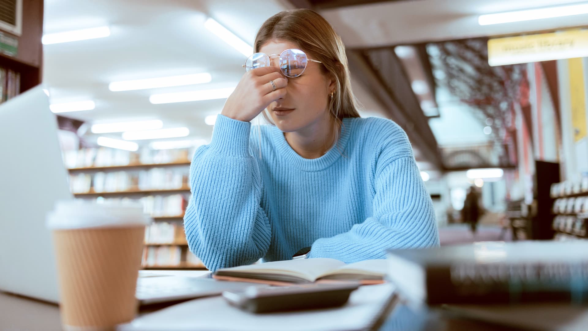 Sports Betting Volatility: Gen Z's Risky Financial Shift featured image