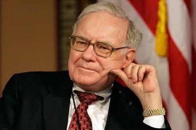 4-industries-that-dont-get-warren-buffetts-money.jpg