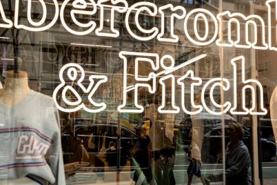 abercrombie-sales-growth-slows-again-but-retailer-hikes-revenue-outlook-as-hollister-surges-scaled.jpg