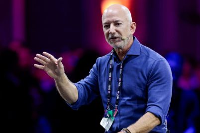 ai-bubble-bezos-dismisses-concerns-as-innovation-fuels-growth.jpg