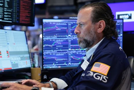 ai-trade-volatility-navigating-innovation-and-strategic-silicon-shifts.jpg