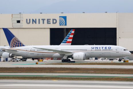 airline-mergers-united-ceo-dismisses-further-consolidation-prospects.jpg