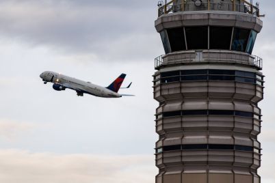 airlines-call-on-congress-to-immediately-end-government-shutdown-pay-air-traffic-controllers-scaled.jpg