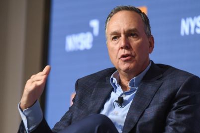american-express-workforce-cuts-a-strategic-ai-preparation.jpg