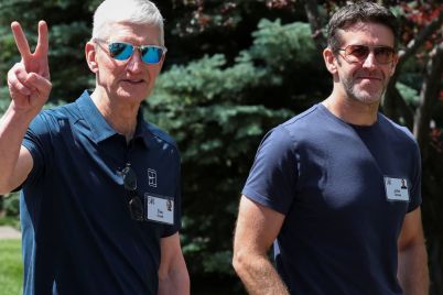 apple-ai-strategy-at-a-crossroads-innovation-challenges-ahead.jpg