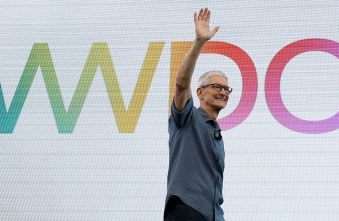 apple-intelligence-breakthrough-innovation-fuels-stock-surge.jpg