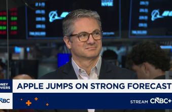 apple-stages-sharpest-rally-in-9-months-as-execs-cite-iphone-mac-demand-in-boosting-guidance.jpg