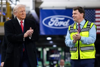 auto-executives-are-hoping-for-the-best-and-planning-for-the-worst-in-2026.jpg