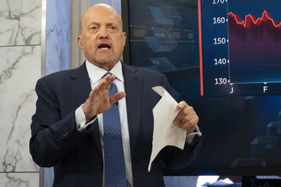 bank-stocks-navigating-market-rotation-and-ai-driven-growth.jpg