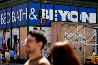 bed-bath-beyond-cfo-gustavo-arnal-fell-to-his-death-in-manhattan-scaled.jpg