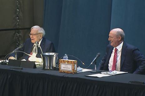 berkshire-hathaway-returns-to-airlines-with-2-6-billion-stake-in-delta-air-lines.jpg