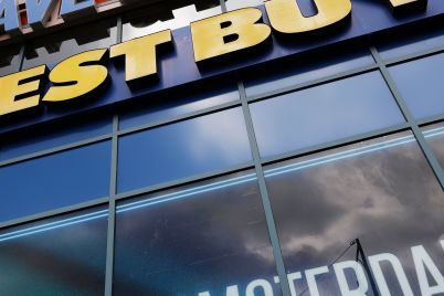 best-buy-jumps-13-as-cost-cutting-preserves-profits-despite-sluggish-sales-scaled.jpg