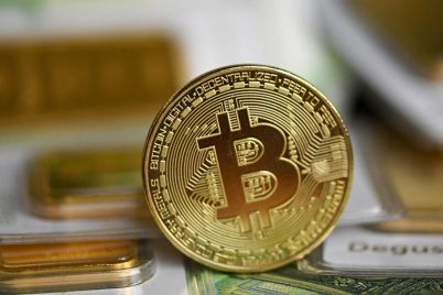 bitcoin-price-steadies-but-fresh-fears-suggest-slide-to-52k.jpg