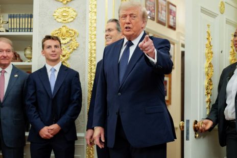 bitcoin-rebound-sparks-volatility-after-trumps-crypto-endorsement.jpg