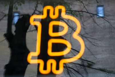 bitcoin-reclaims-almost-all-of-the-losses-from-thursdays-rout.jpg
