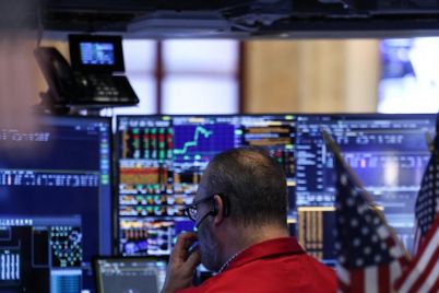 bitcoin-rout-picks-up-steam-as-investors-fret-over-a-new-crypto-winter.jpg