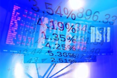 bitcoin-trails-gold-and-copper-as-fear-and-ai-trade-lifts-tangible-assets.jpg
