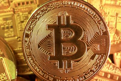 bitcoins-november-sell-off-worsens-as-investors-reduce-risk-on-worries-about-the-ai-trade-scaled.jpg