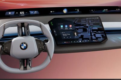 bmw-to-install-new-panoramic-display-in-all-vehicles.jpg