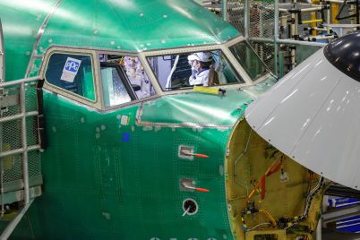 boeing-delivers-fewest-planes-since-2020-warns-factory-restart-after-strike-will-take-weeks-scaled.jpg