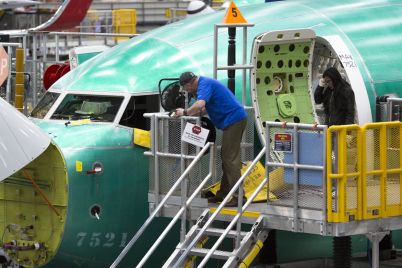 boeing-faces-strike-threat-as-workers-vote-on-new-contract-scaled.jpg