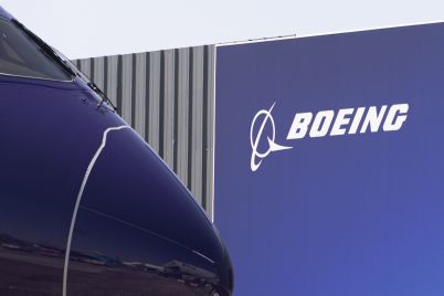 boeing-slashes-losses-as-ceo-touts-our-turnaround-year-scaled.jpg