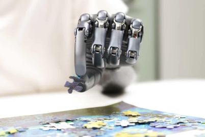 brain-computer-interfaces-the-innovation-race-between-invasive-implants-and-wearables.jpg