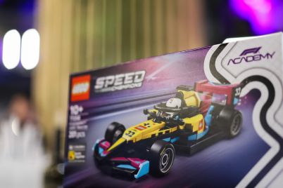 brick-trophies-a-life-size-pink-cadillac-and-a-team-sponsorship-why-lego-is-going-all-in-on-f1-scaled.jpg