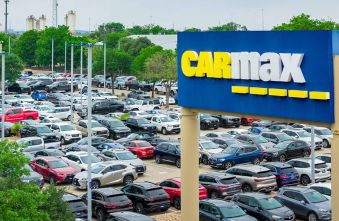 carmaxs-turnaround-strategy-faces-market-scrutiny-amidst-earnings-beat.jpg