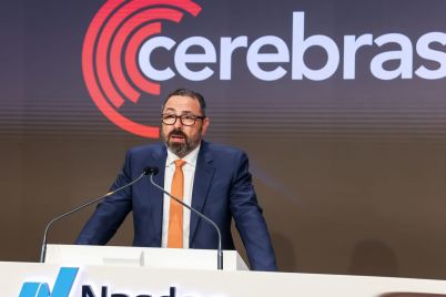 cerebras-stock-plunges-14-alpha-opportunity-or-ipo-warning.jpg