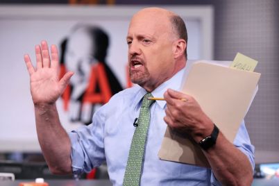 charts-suggest-the-sp-500-may-not-be-as-strong-in-2022-as-it-was-in-2021-says-jim-cramer.jpg
