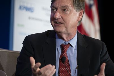 chicago-feds-charles-evans-cautions-on-inflations-hit-to-small-businesses-scaled.jpg