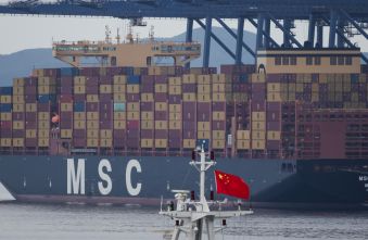 china-industrial-profit-growth-a-slowing-expansion-amidst-economic-headwinds.jpg