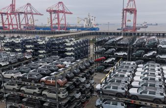 chinas-exports-surge-unpacking-global-trade-growth-and-asset-implications.jpg