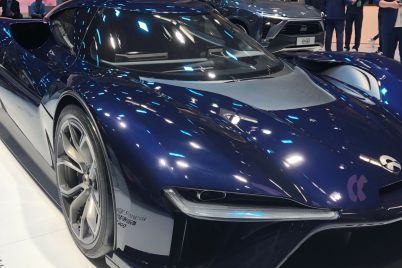 chinese-ev-rivals-line-up-to-challenge-tesla-on-their-home-turf-scaled.jpg