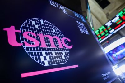 chip-stock-sell-off-navigating-tech-market-risks-amidst-innovation-delays.jpg