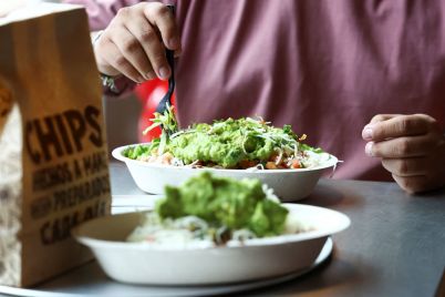 chipotle-mexican-grill-q2-earnings-alpha-portfolio-outlook.jpg