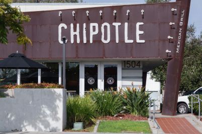 chipotle-posts-surprise-same-store-sales-growth-in-early-sign-chain-could-be-breaking-its-slump.jpg