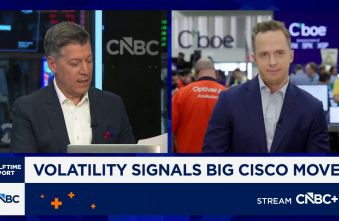 ciscos-stock-pops-15-on-surging-ai-orders-as-company-says-its-cutting-almost-4000-jobs.jpg