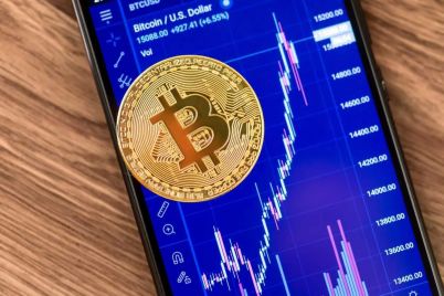 coinbase-is-eyeing-a-stablecoin-acquisition-should-you-buy-coin-stock-here.jpg