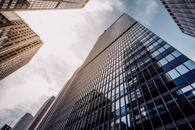 coinbase-is-planning-a-pivotal-acquisition-that-will-allow-it-to-launch-crypto-derivatives-in-the-eu-scaled.jpg
